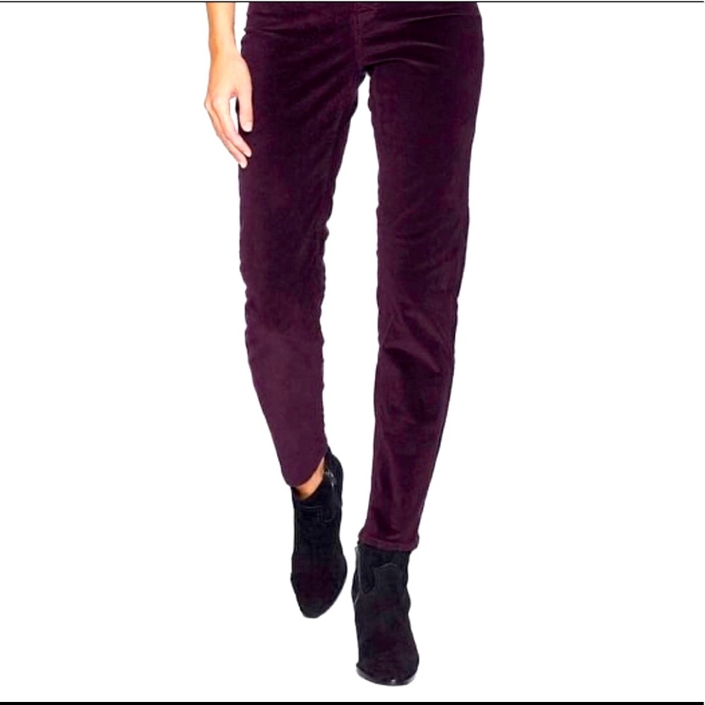 NWOT Levi’s Classic Corduroy Pant